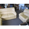 Image 3 : 3 PIECE LEATHER SOFA, LOVESEAT & CHAIR