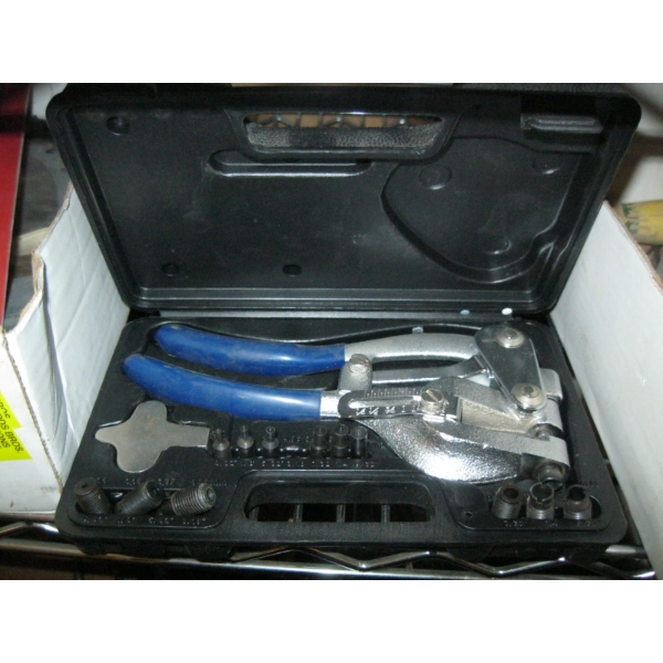 PUNCH SET