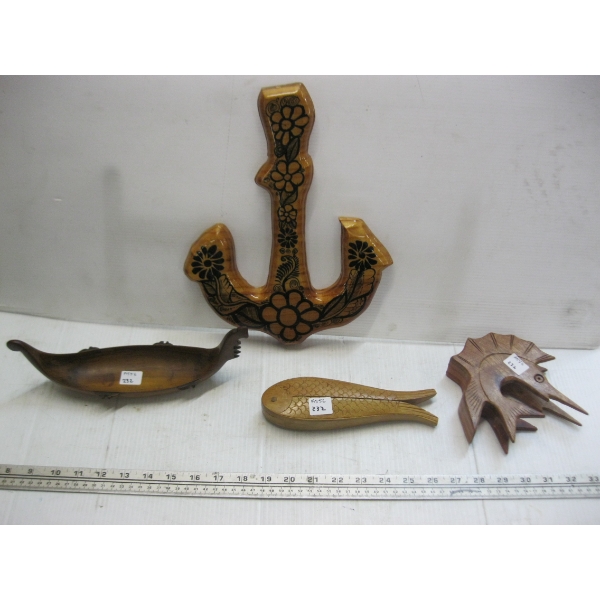 4 WOOD PIECES - NAPKIN HOLDER, BOAT DISH, ETC.