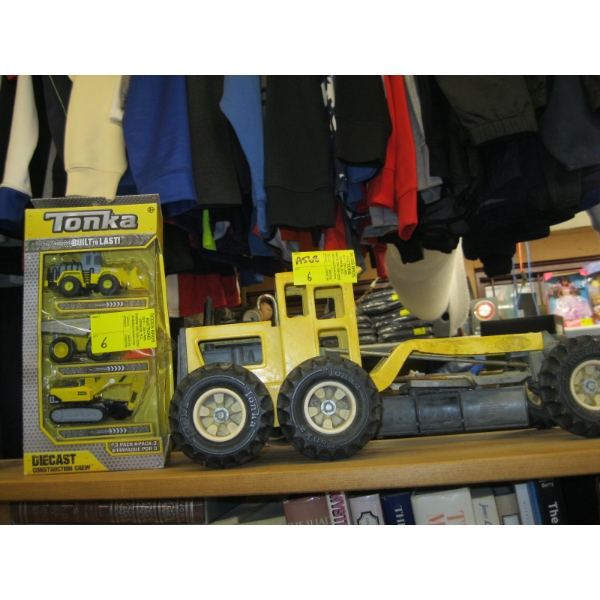TONKA GRADER & TONKA 3 PACK DIECAST TOYS