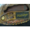 Image 2 : VINTAGE BASEBALL GLOVE & BALL