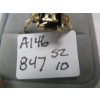 Image 6 : 10KT RING W/"M" OR "W" INITIAL, 2.7G, SZ 10