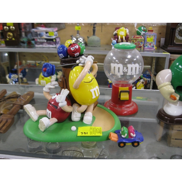 2 M&Ms ITEMS INCL. GUM DISPENSER