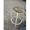 Image 3 : FOLDING STEP STOOL