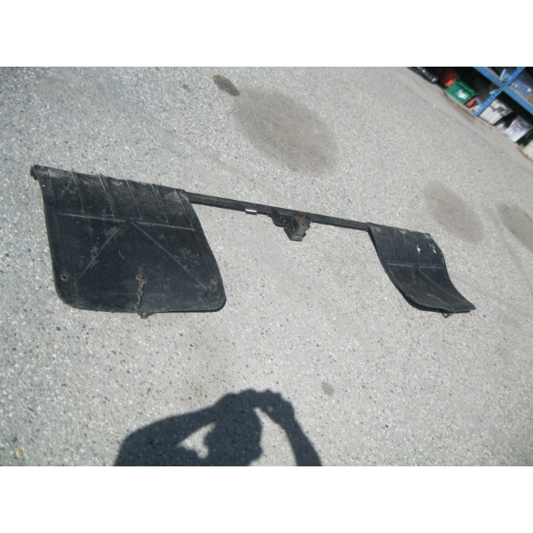 RECEIVER HITCH MUDFLAP SET UP