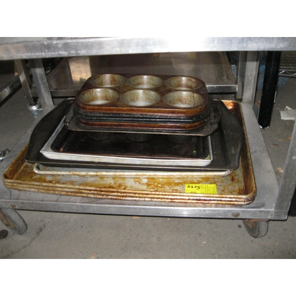 ASST. TRAYS, MUFFIN TINS, ETC.