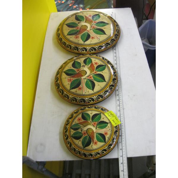 3 PAINTED CERAMIC MEXICAN WALL HANGINGS
