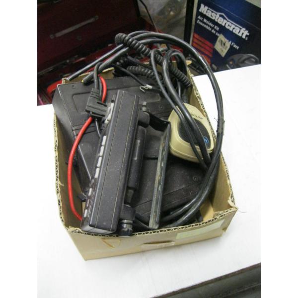 MOTOROLA VHF RADIO