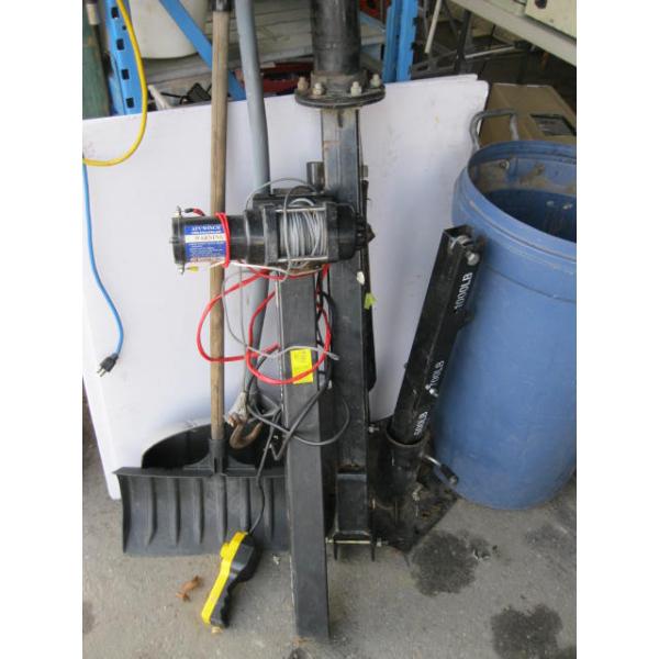 TRUCK MOUNTED CRANE W/ELECTRIC WINCH