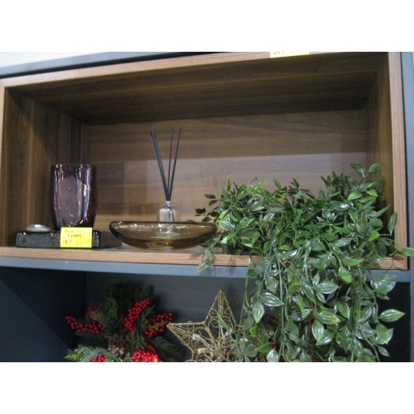 7 PIECES OF DÉCOR