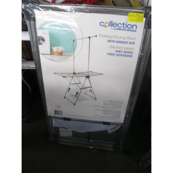 FOLDING DRYING RACK W/HANGER BAR