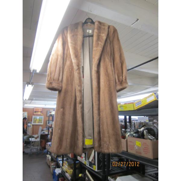 CANADA MAJESTIC LONG MINK COAT
