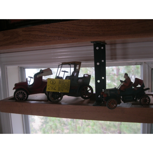 3 SM. TIN CARS