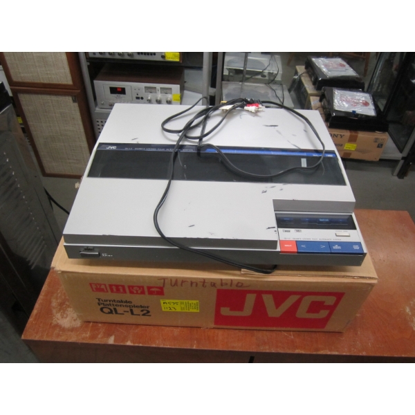 JVC QL-L2 TURNTABLE