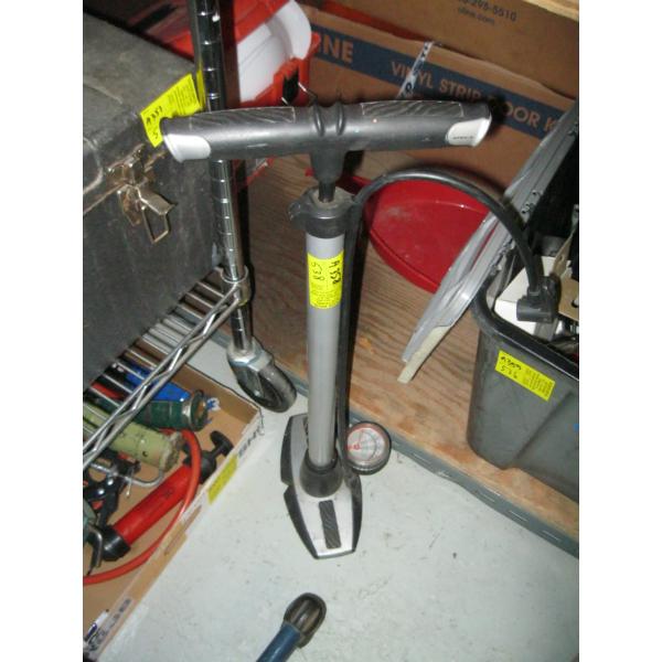 BICYCLE PUMP