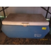 Image 1 : RUBBERMAID COOLER