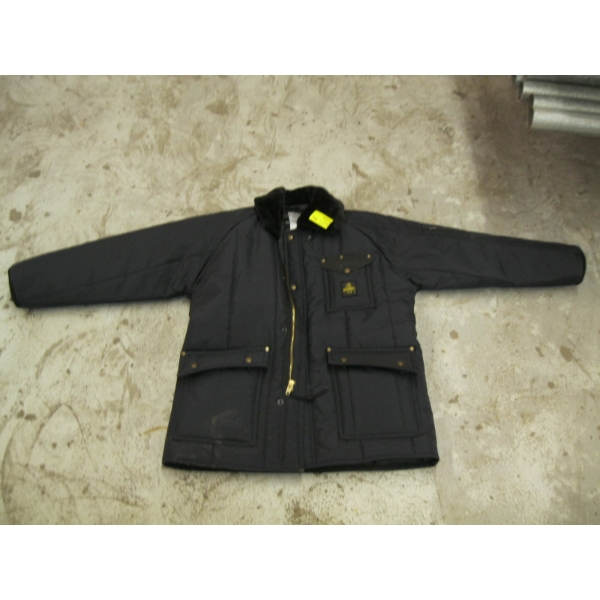 REFRIGIWEAR XL COAT