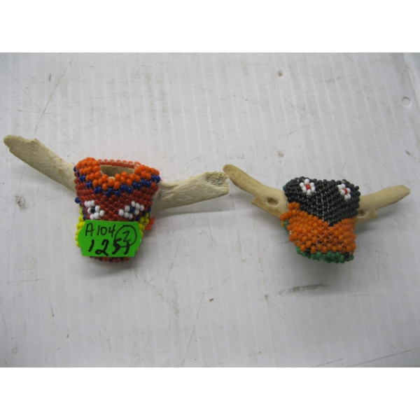 2 BEADED VERTEBRAE SCARF SLIDES