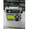 Image 1 : CRANK RADIO LIGHT CELL PHONE CHARGE