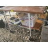 Image 3 : ROLLING TABLE ON CASTORS