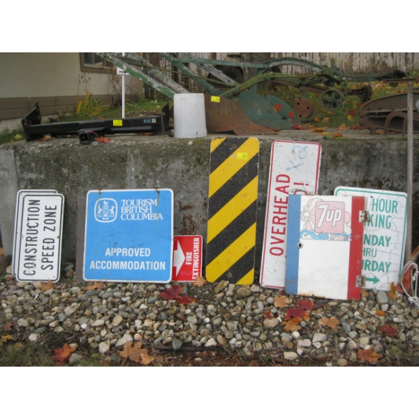 ASST. SIGNS