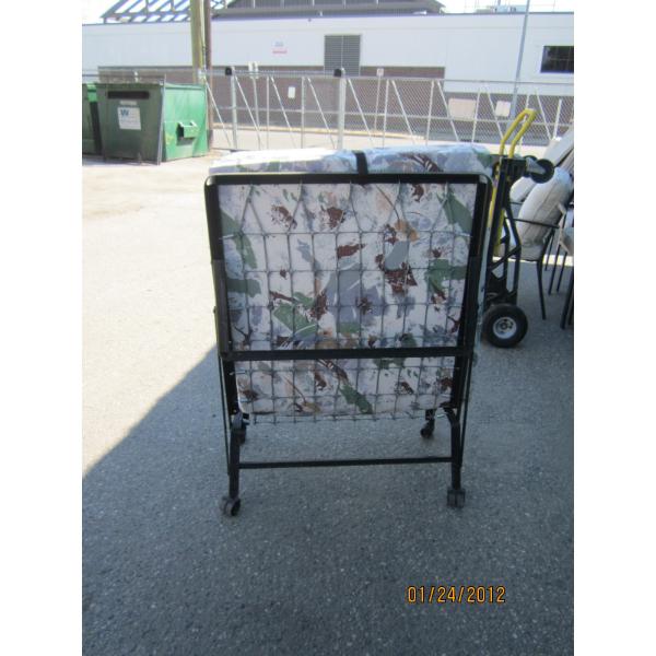 FOLD DOWN COT