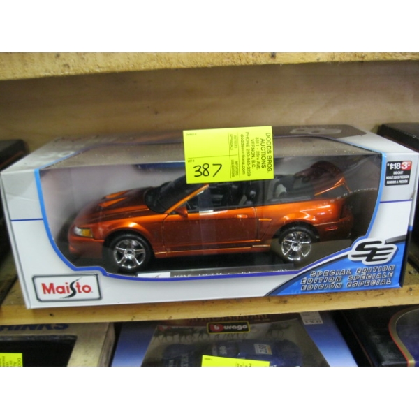 2003 FORD SVT MUSTANG COBRA CONVERTIBLE DIECAST CAR