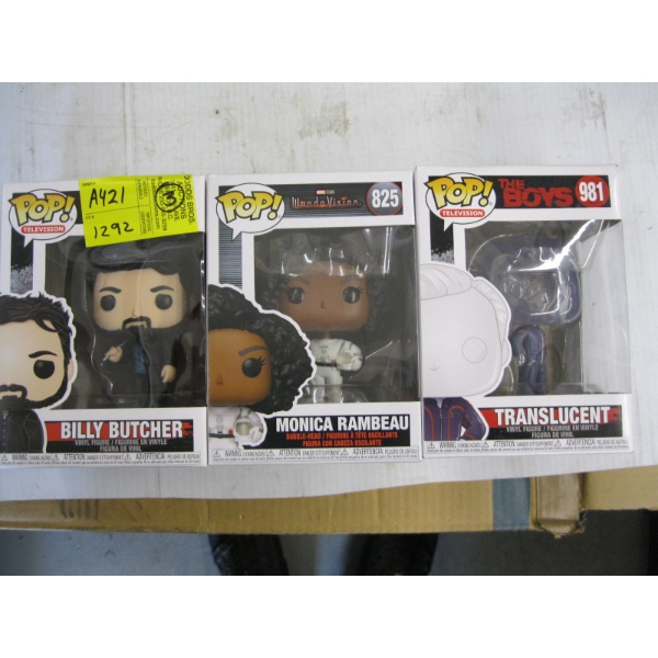 3 POP BOBBLE HEADS