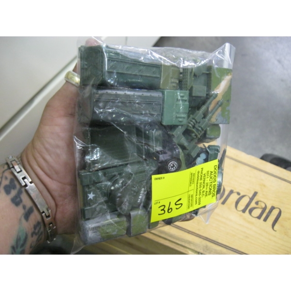 BAG OF ASST. ARMY TRUCKS & TANKS, ETC.