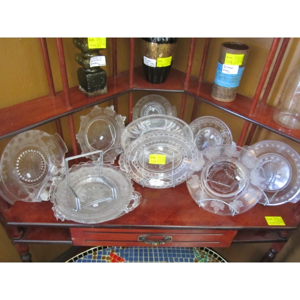 VINTAGE GLASS SERVING TRAYS & DISHES