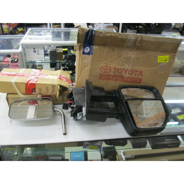 SET OF NEW TUNDRA MIRRORS & 2 PRE 1988 GM DODGE MIRRORS