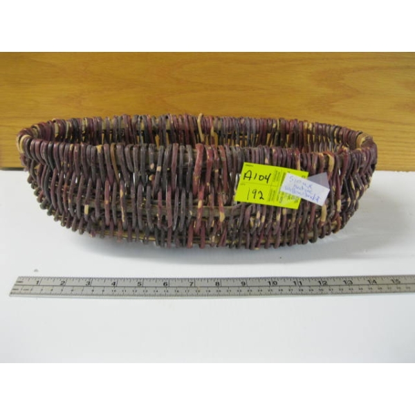 SIOUX NATIVE WILLOW BASKET