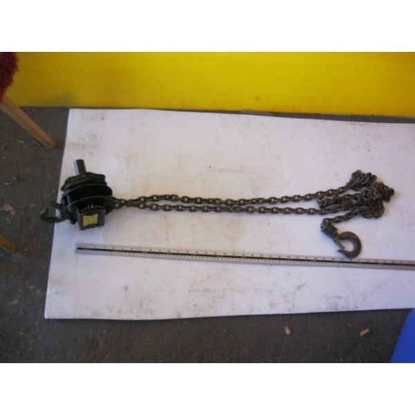 CHAIN BLOCK TACKLE