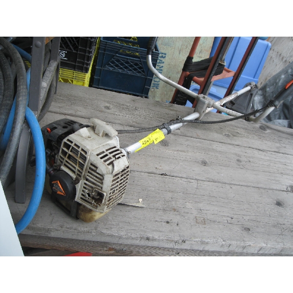 "AS IS" STRAIGHT SHAFT ECHO GAS WEED EATER