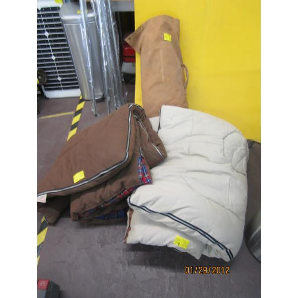 2 SLEEPING BAGS & A CANVAS BAG