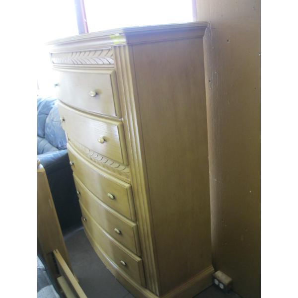 LG. 5 DRAWER CHEST OF DRAWERS