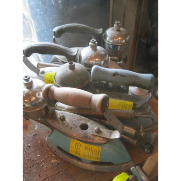 4 GAS IRONS