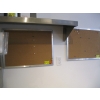 Image 2 : 2 CORKBOARDS & 4 WIRE RACKS