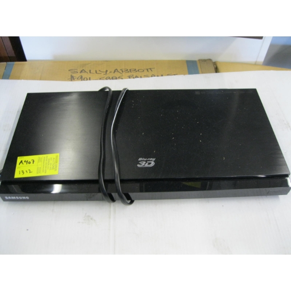SAMSUNG BLUERAY 3D DVD PLAYER