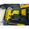 Image 2 : DEWALT STAPLER W/STAPLES