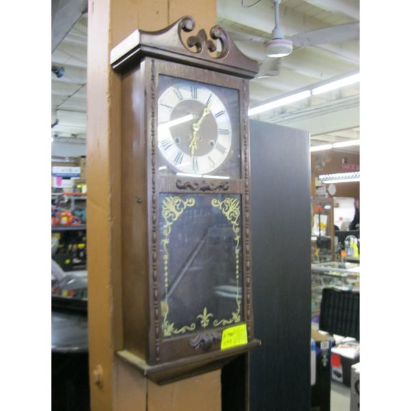 31 DAY FISHER WALL CLOCK W/PENDULUM & KEY