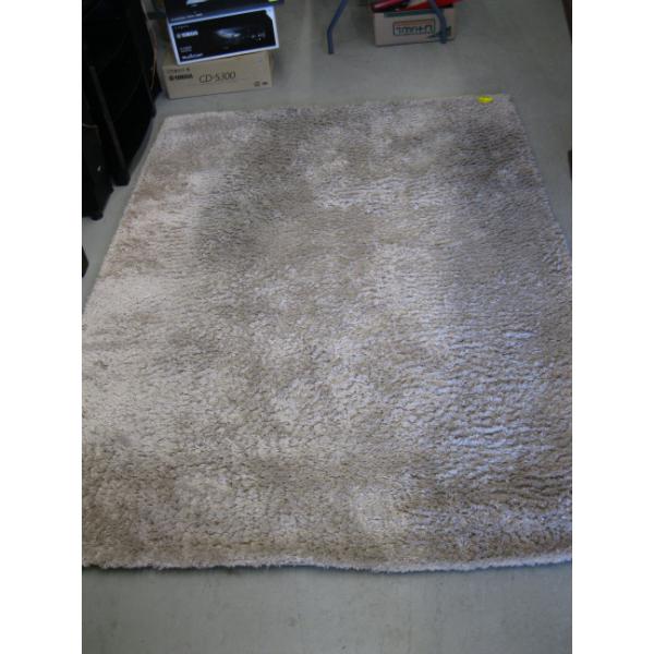 5'3"X7'3" CARPET