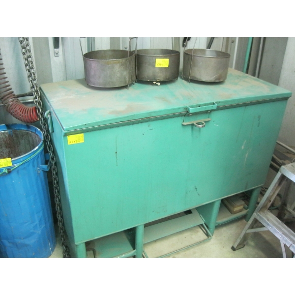 PARTS WASHING TANK