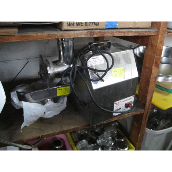 THUNDERBIRD 115V MEAT GRINDER