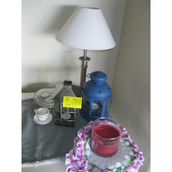 5 CANDLEHOLDERS & A LAMP