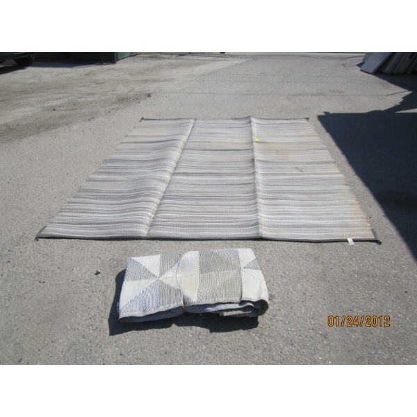 2 RV MATS