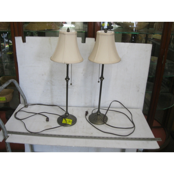 PAIR OF SM. TABLE LAMPS