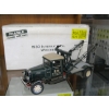Image 1 : 1930 INTERNATIONAL WRECKER DIECAST TRUCK