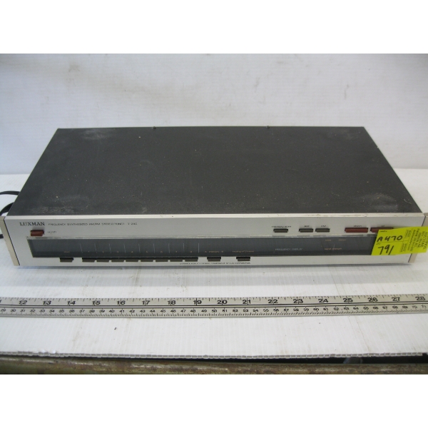 LUXMAN STEREO TUNER, T-240