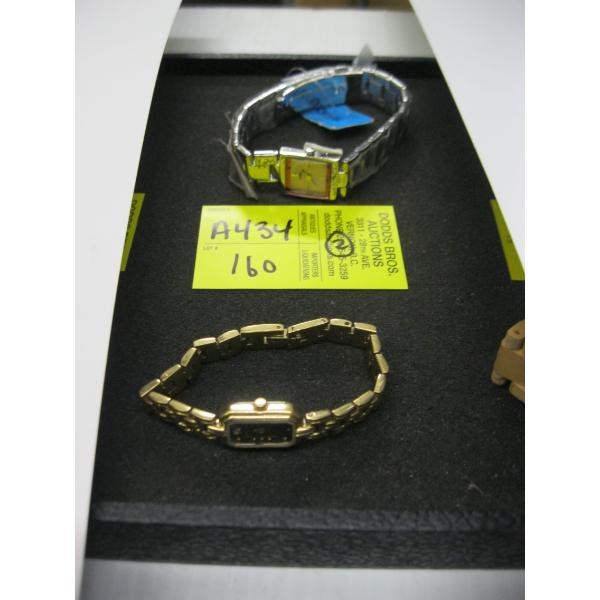 2 WATCHES - LORUS & WITTNAUER